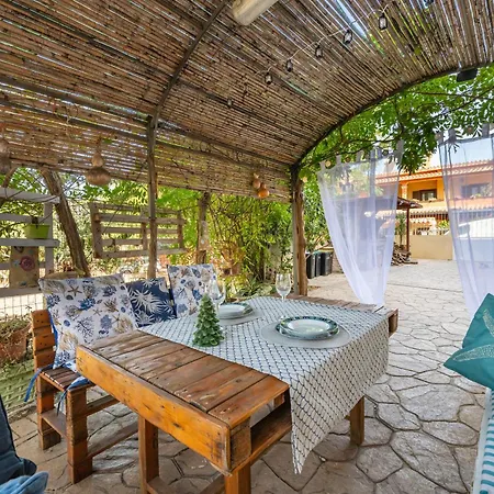 Hébergement de vacances Casa Francesca Villa San Pietro